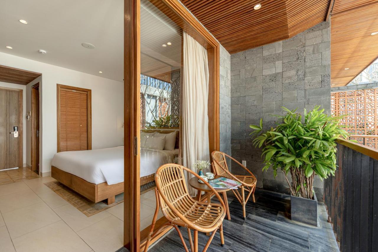Daisy Boutique Hotel Дананг Екстериор снимка