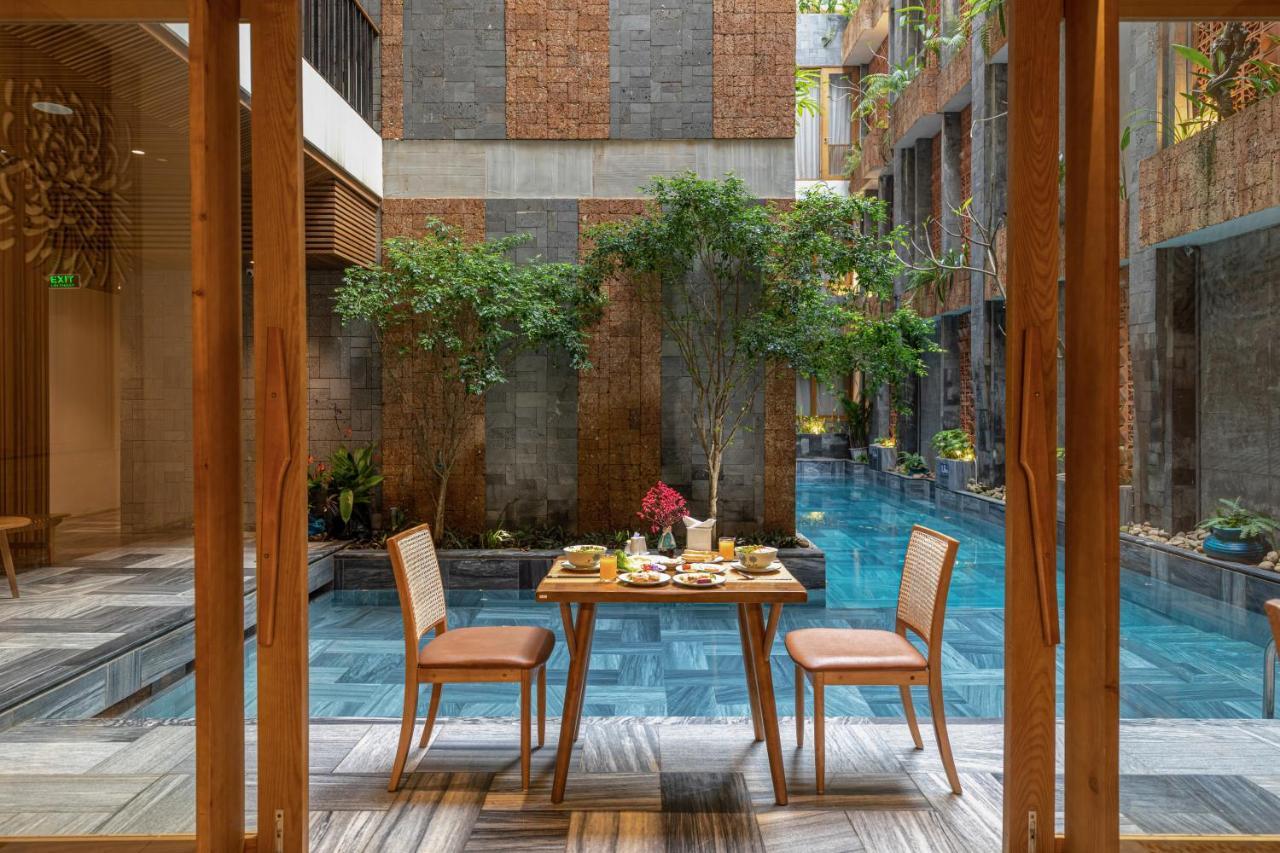 Daisy Boutique Hotel Дананг Екстериор снимка