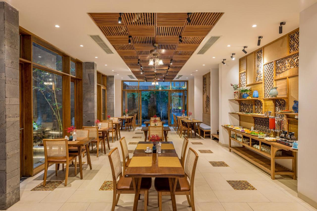 Daisy Boutique Hotel Дананг Екстериор снимка