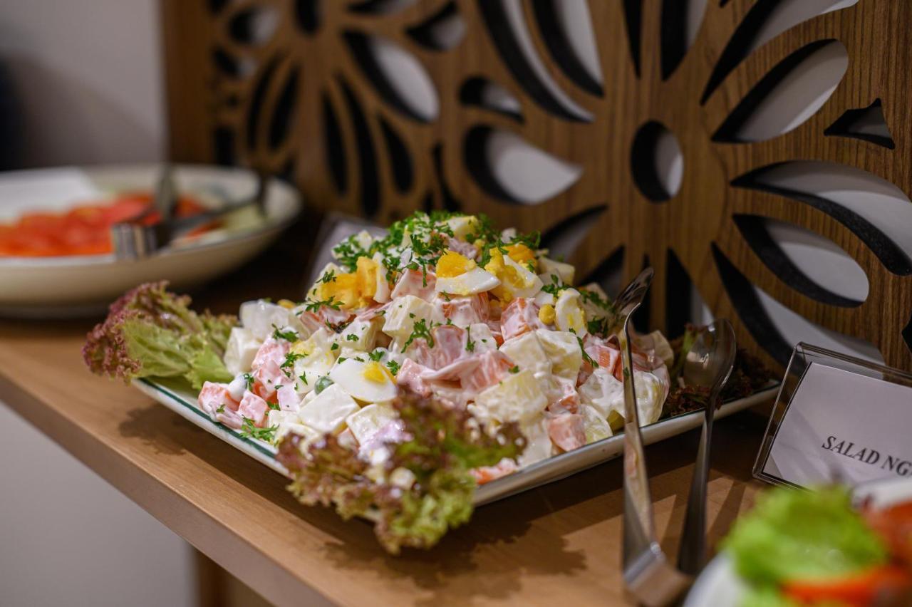 Daisy Boutique Hotel Дананг Екстериор снимка